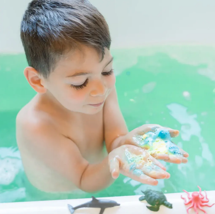 LOOT TOY | Funky Fish Food Lagon Bleu - Sels de bain pétillants et moussants