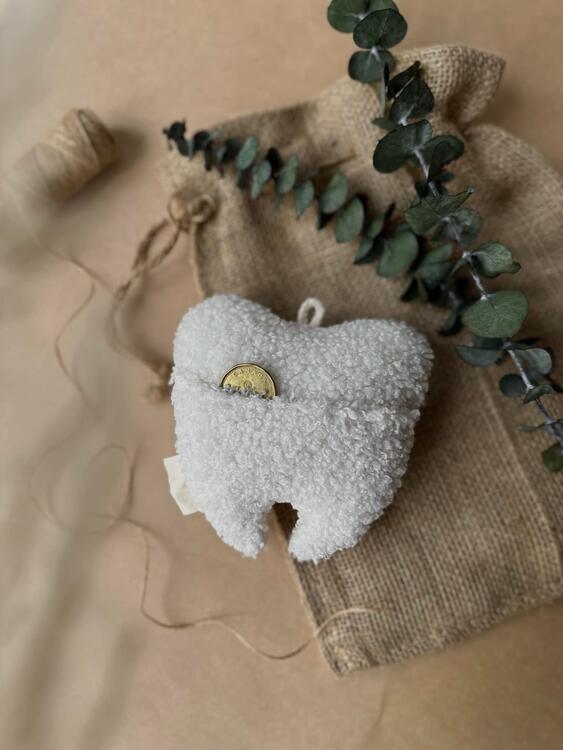 FAIRY & CO | Coussin avec Pochette "Ma Dent" - Teddy