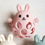 CREATION JADE | Balle sensorielle - Lapin pêche rosé