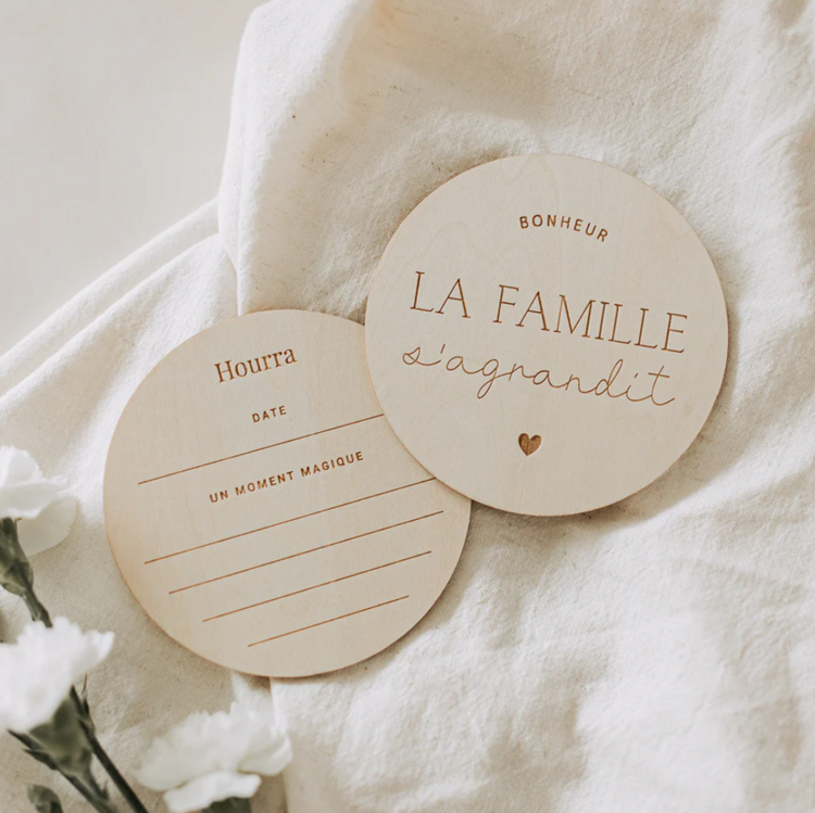LE PETIT TABLEAU NOIR | Pastille en Bois - La famille s'aggrandit