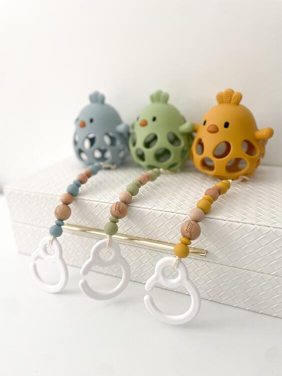 Création Jade | Duo Accrocheur et jouet dentition - Poule bleu