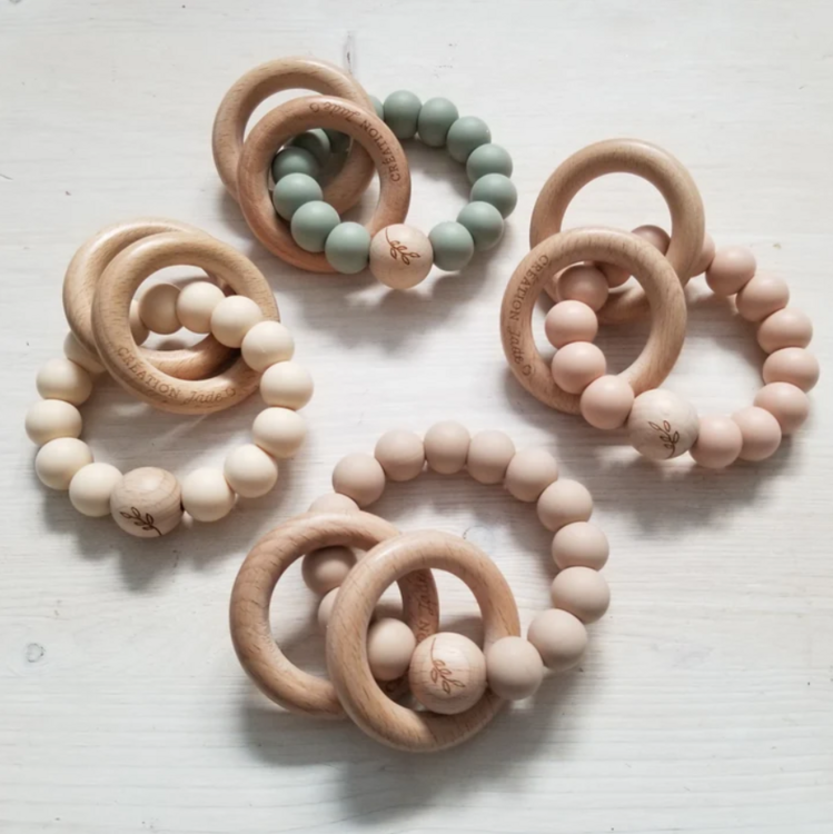 CRÉATION JADE | Hochet Minimaliste - Avoine