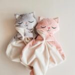 VEILLE SUR TOI | Doudou Chat - Ferguson endormi