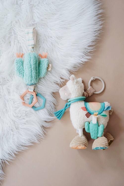 ITZY RITZY | Peluche d'Activité avec Jouet de Dentition - Lama