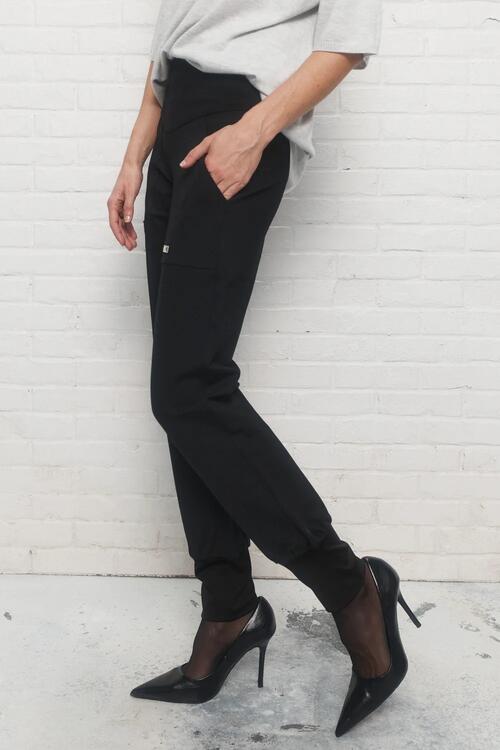 JOELLE COLLECTION | Pantalon noir à coupe semi-ajusté (Xsmall)