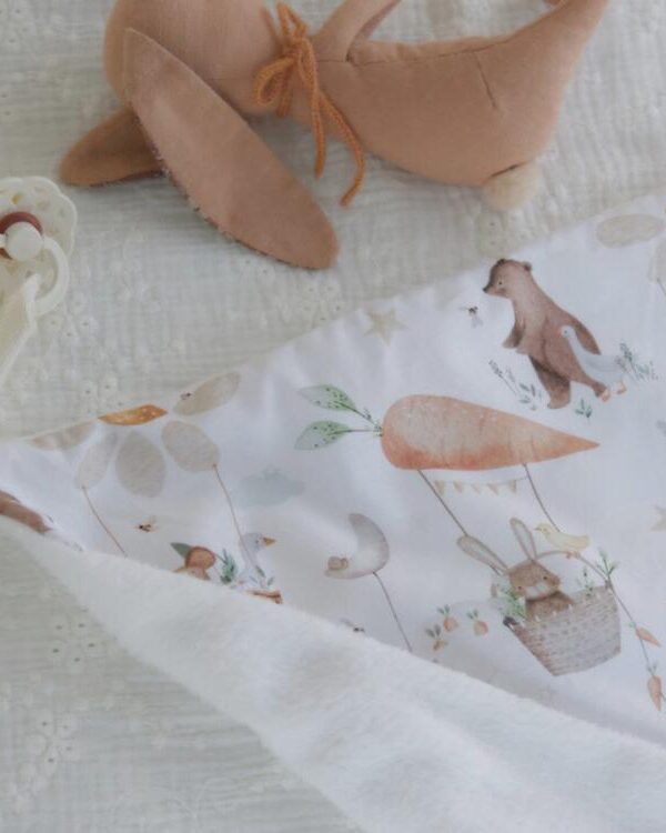 BALUCHON | Mini doudou attache-suce - Montgolfière