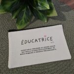 XPLOR DESIGN | Étui à Crayon - Définition éducatrice