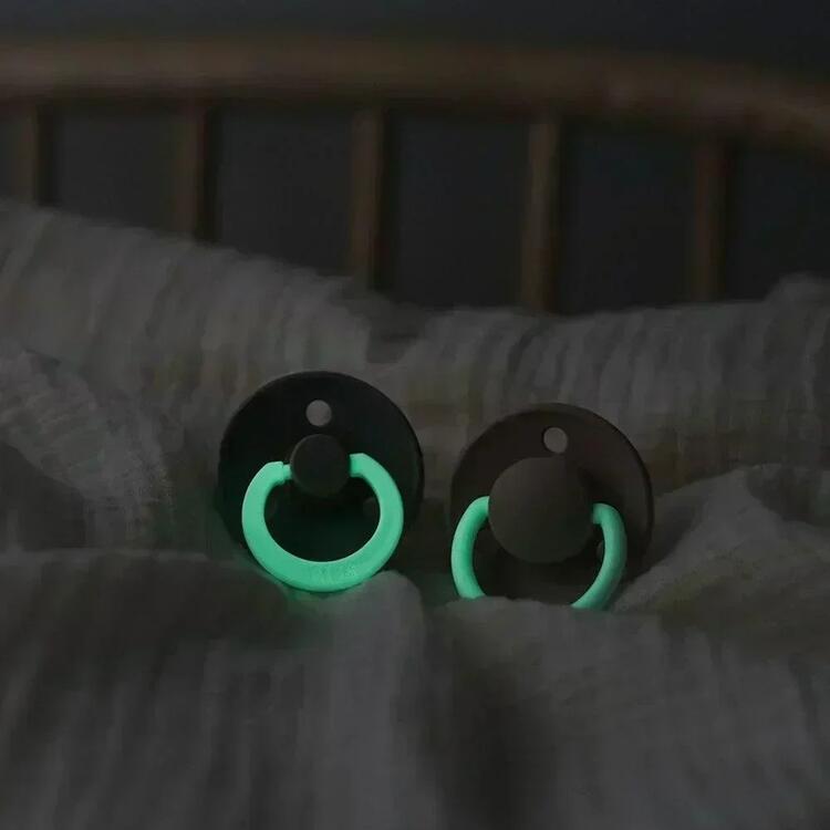 BIBS | Style Colour avec Tétine Ronde - Glow in the dark - Sage & Vanilla (Size3)
