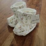 BEBE Ô CHAUD | Pantoufles à Velcro - Lapin verdure (6-9 mois)