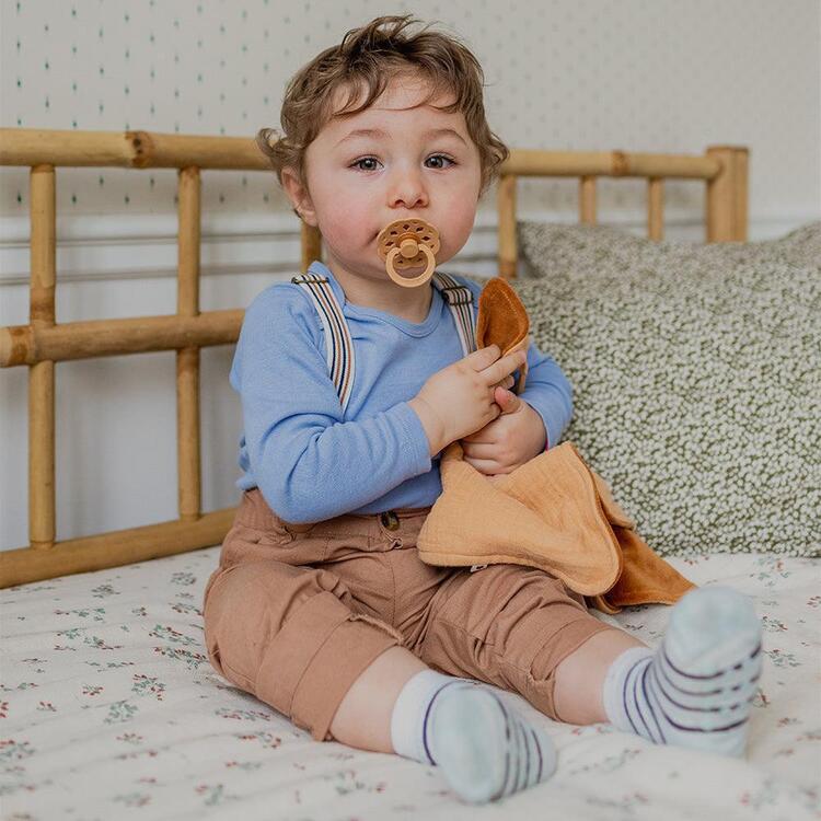 BIBS | Kangourou entissus de câlin - Caramel