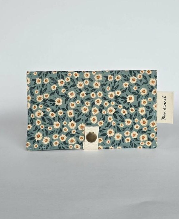 SAUGE & CO | Protège Carnet de Santé ou Passeport - Margot