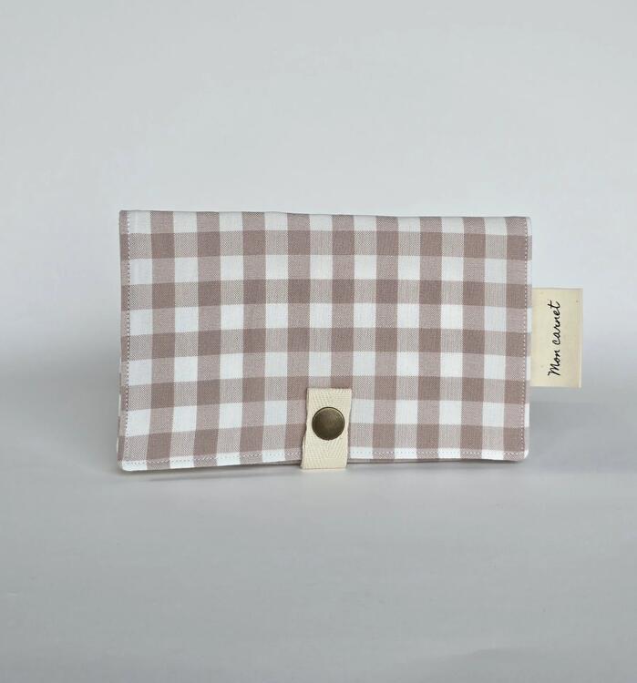 SAUGE & CO | Protège Carnet de Santé ou Passeport - Gingham daim
