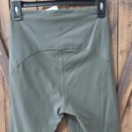 LULULEMON | Short / legging vert - gr 6